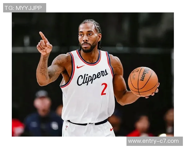 小卡祝贺哈登超越奥尼尔称其为年轻人努力奋斗的榜样