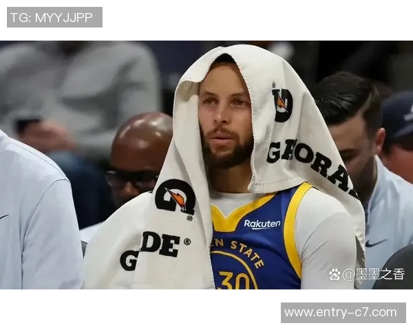 小波特本赛季表现亮眼12场比赛至少25分5记三分仅次库里并列华子第二